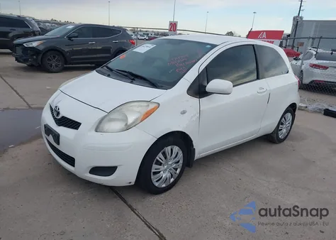 2011 Toyota Yaris z USA, uszkodzony, nr VIN JTDJT4K35B5335528